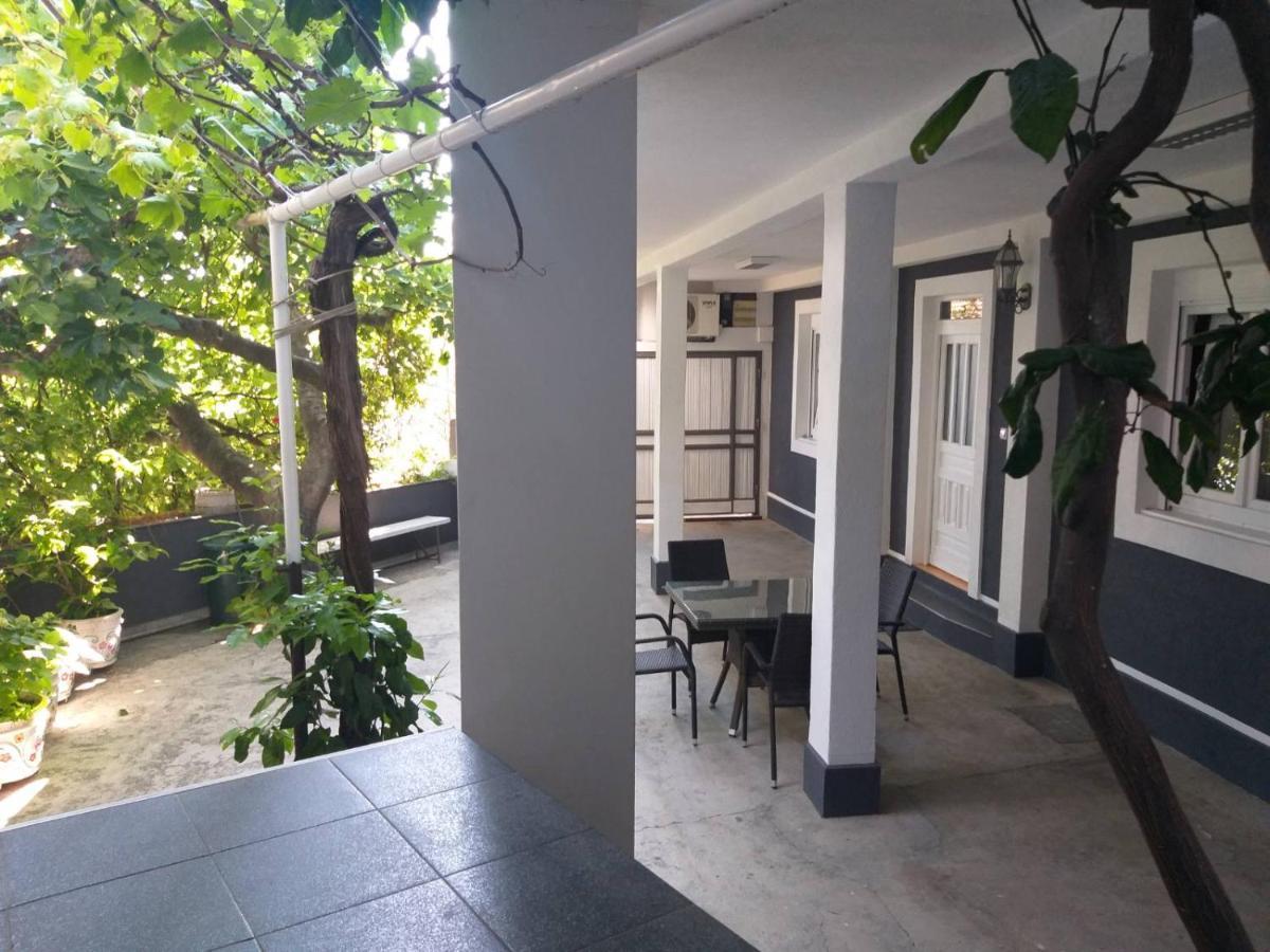 Luka Apartment Улцинь Экстерьер фото